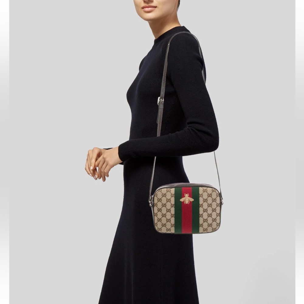 Gucci Beige GG Monogram Canvas Webby Bee Crossbody Camera Bag